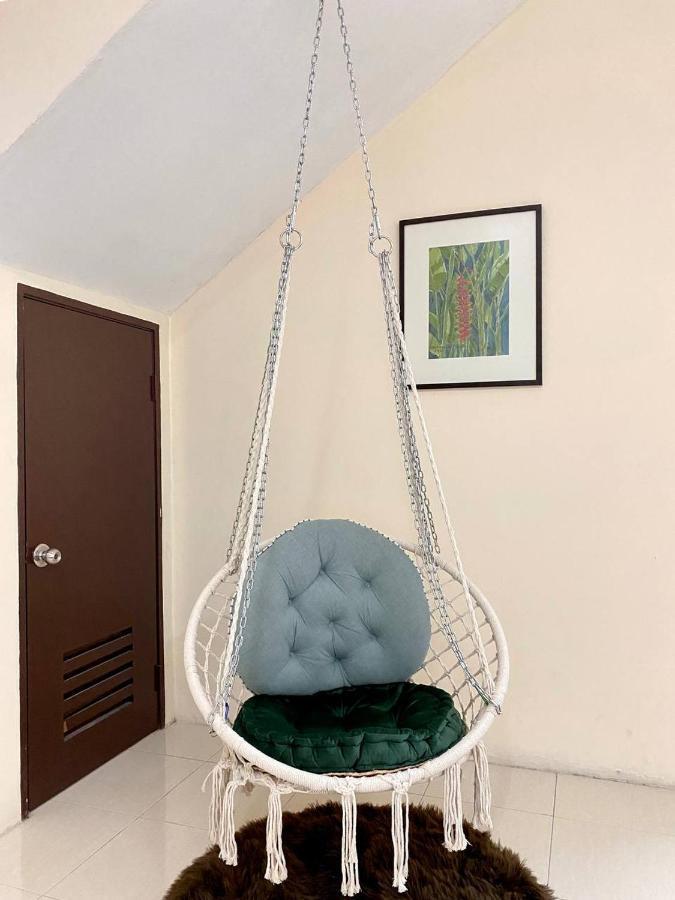 Spacious Cozy Lakeville Homestay 4 Bedrooms All With Aircond เซริอิสกันดาร์ ภายนอก รูปภาพ